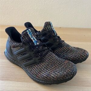 adidas Ultra boost 3.0 Men’s Black Multicolor Sneakers – Size 11
